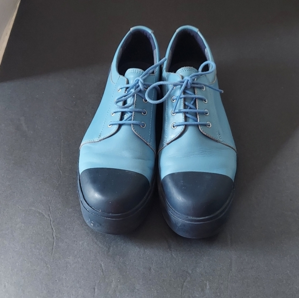 Camper Blue Cap toe lace up platform brogues